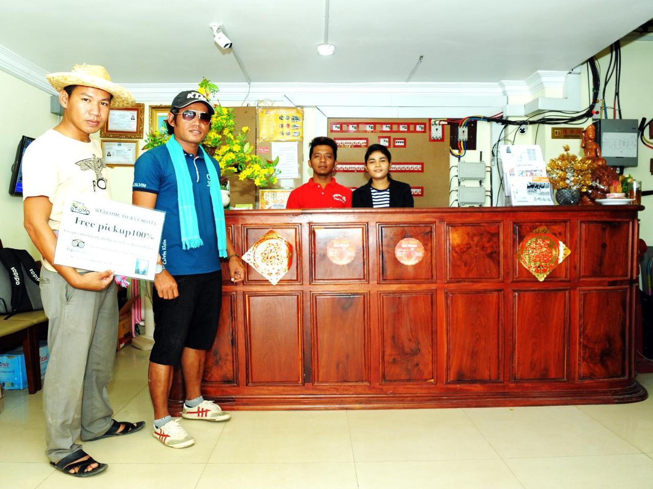 First Hotel Battambang Esterno foto